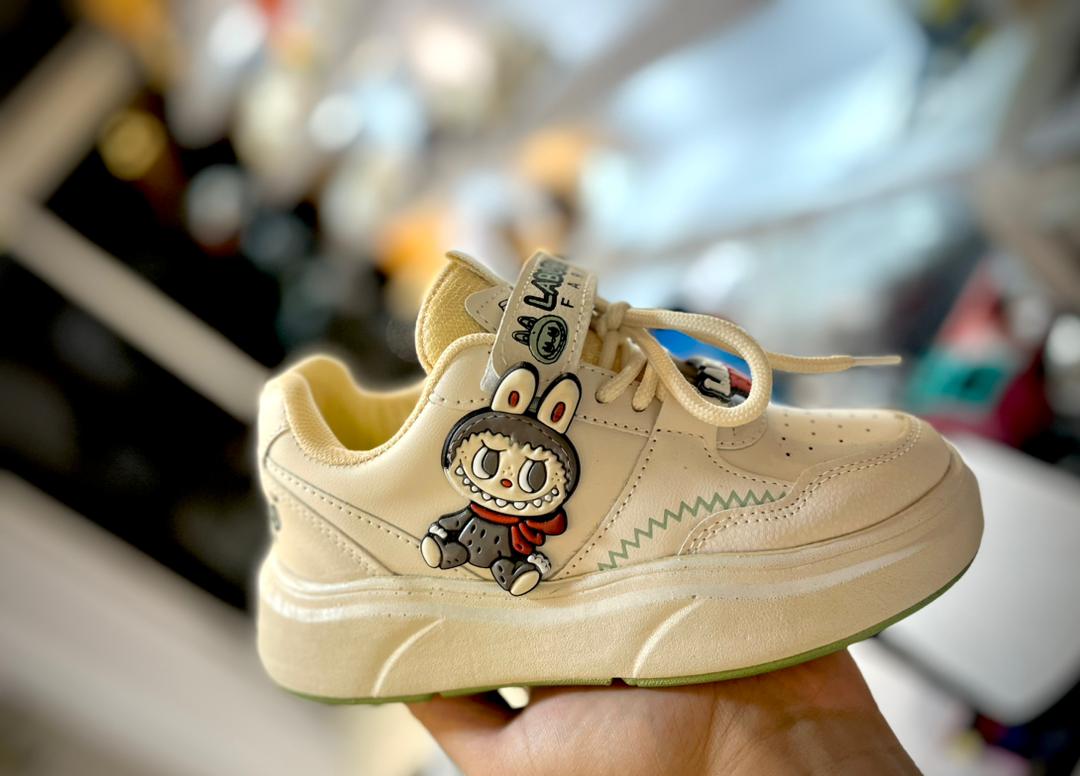 کتونی دخترانه و پسرانه لبوبو