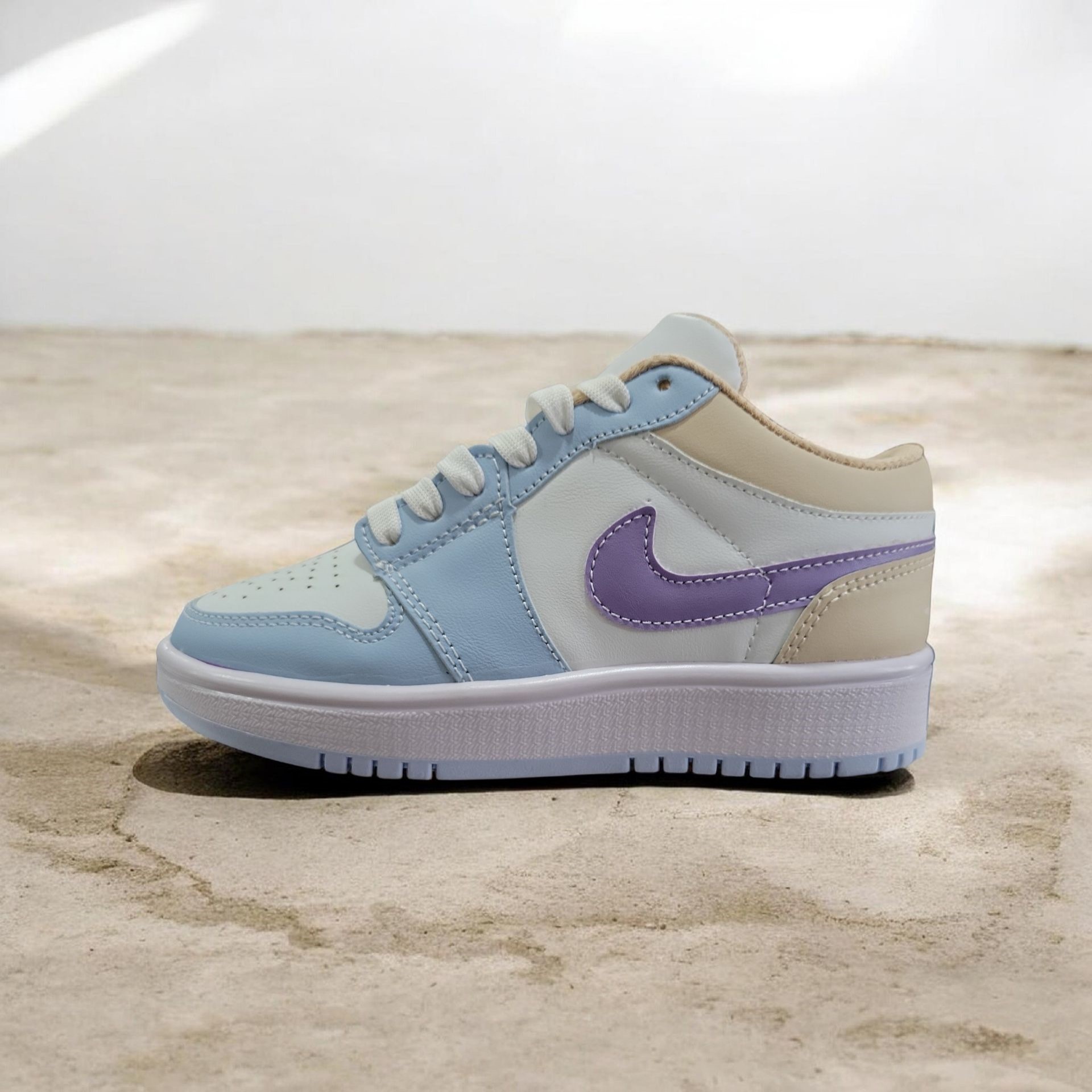 کفش ورزشی جردا وان دخترانه و پسرانه 31.36