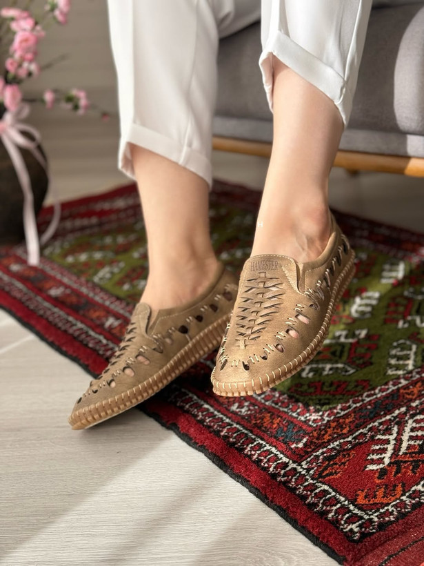 کفش راحتی بیتا پاسارگاد